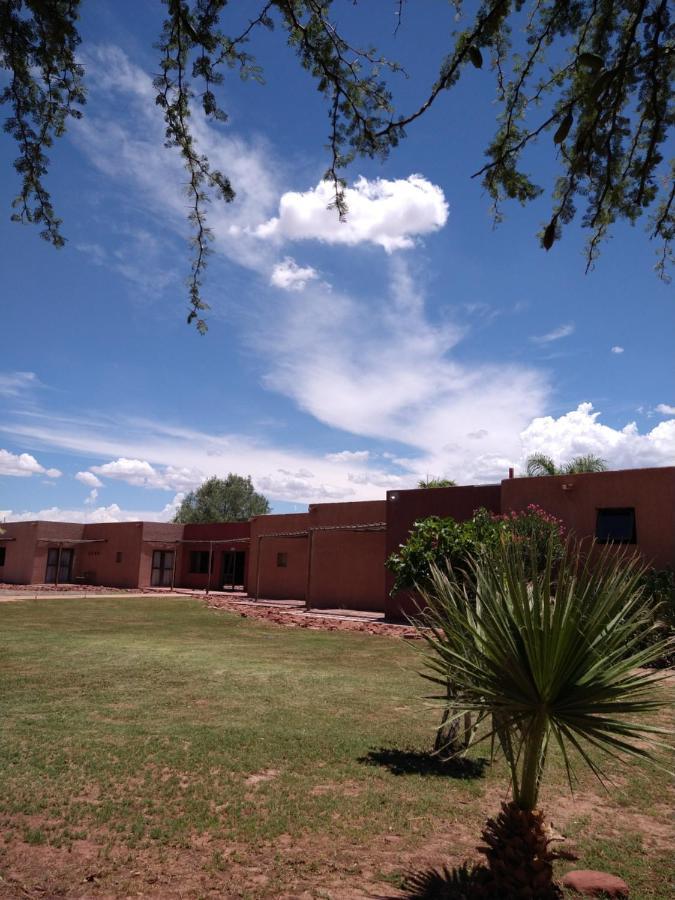 Hotel Canon De Talampaya Villa Union  Exterior photo